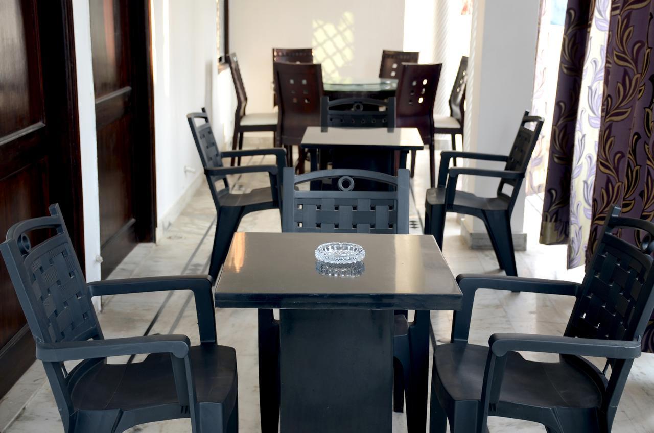 Taj Square A Luxurious Family Homestay Agra  Exterior foto