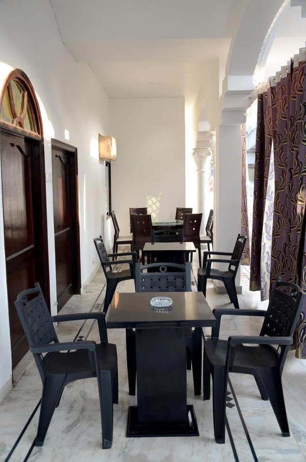Taj Square A Luxurious Family Homestay Agra  Exterior foto